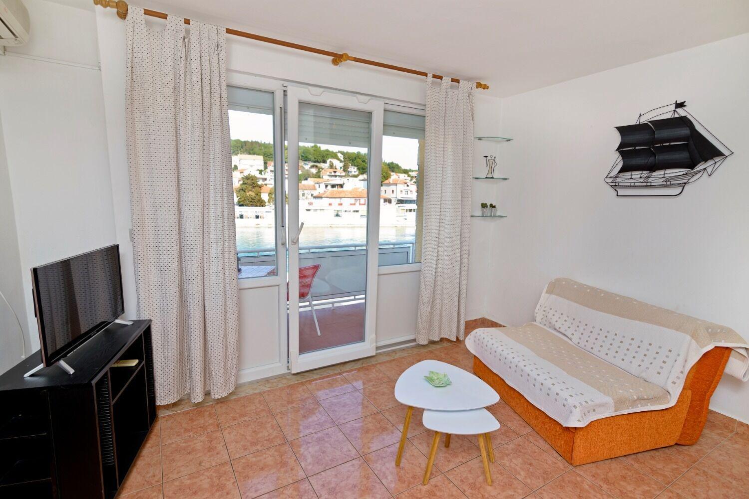 Apartments Ive - With Sea View Tisno Luaran gambar